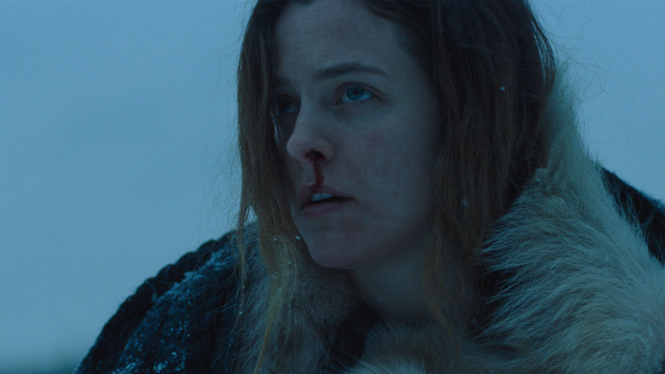 Grace (Riley Keough)